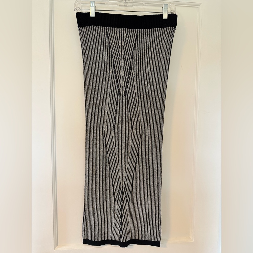 Black and White Ribbed Knit Midi Skirt
